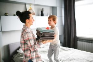 Steps-to-Cleaning-Your-Bedroom-Like-a-Pro