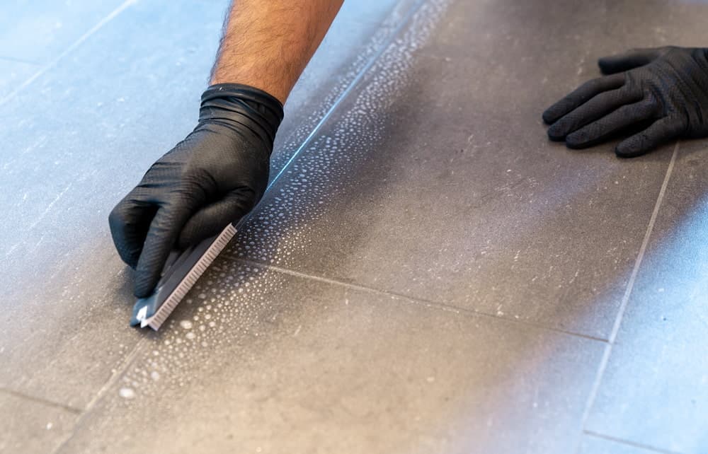 6 Cleaning Tasks You Should Leave to Professionals