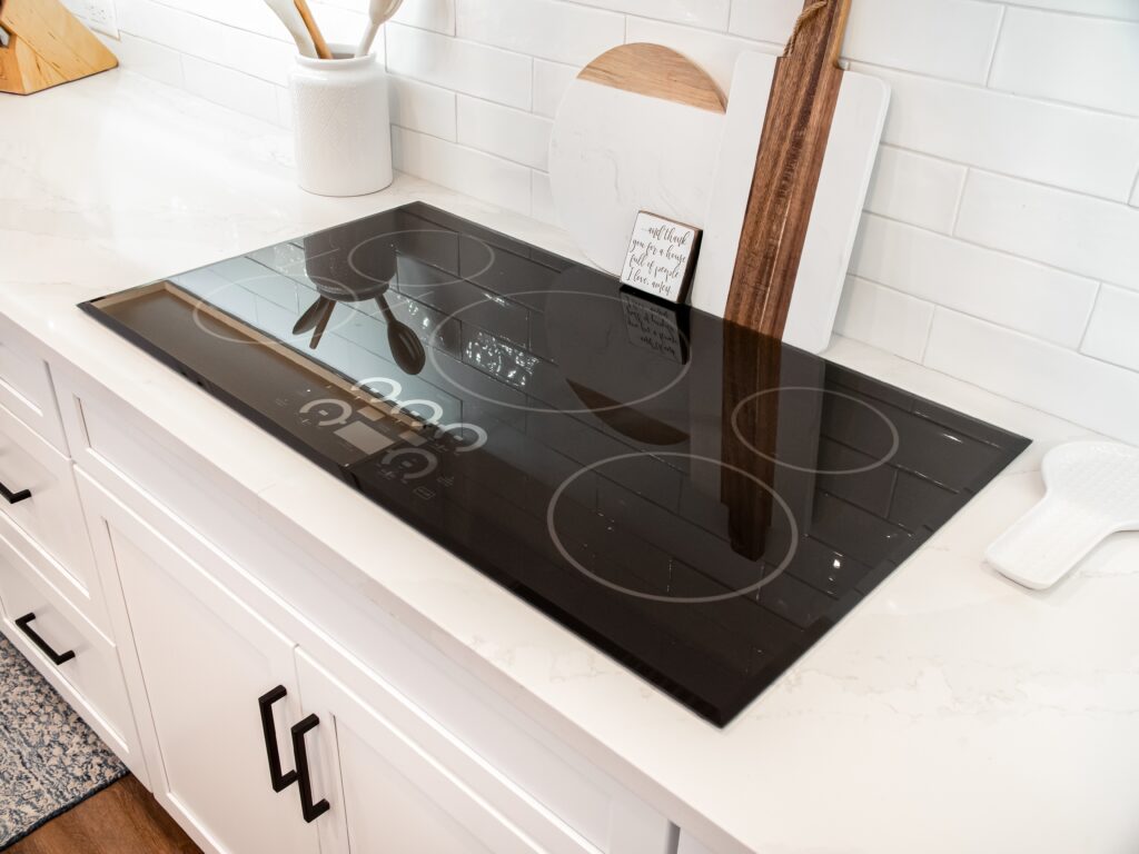 Glass Stove Top Cleaner: Best Way to Get a Sparkling Finish