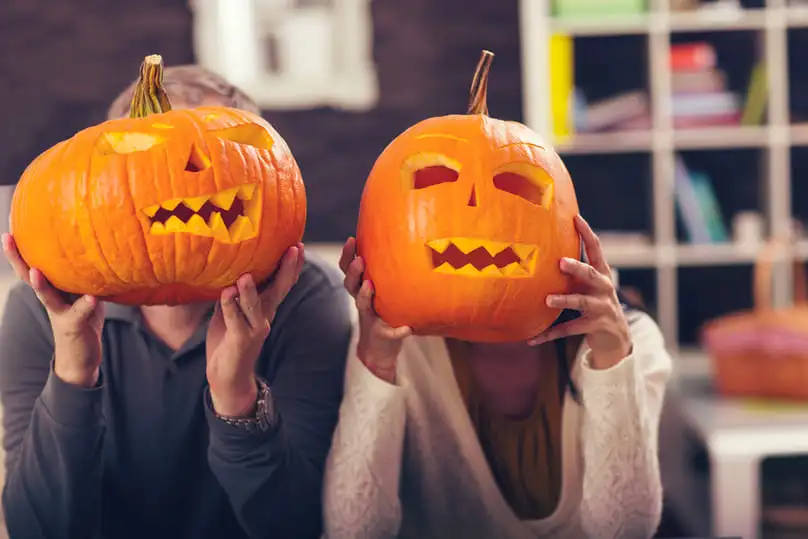 Cleaning Halloween: Smart Cleanup Tips for a Fright-Free Home
