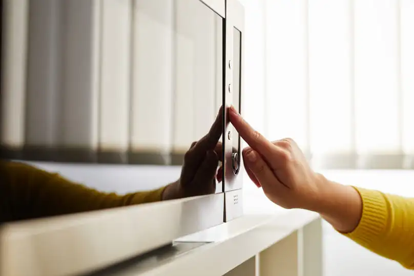 How to Clean a Microwave: Easy Methods to Remove Grease, Odors, and Stains